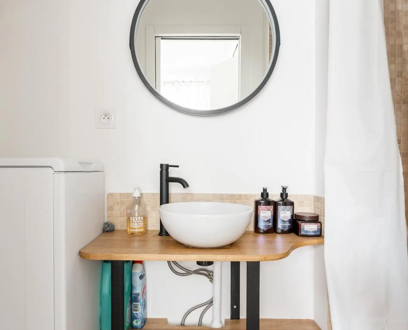 A Cosy Near Trocadero Apartment *
